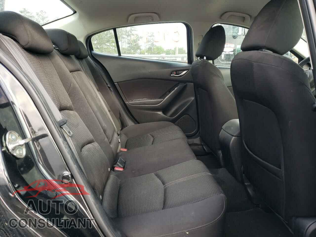 MAZDA 3 2017 - 3MZBN1U79HM108775