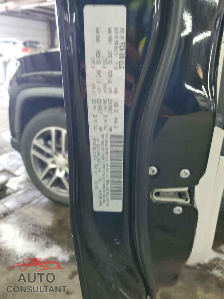 JEEP COMPASS 2018 - 3C4NJCBB4JT494712