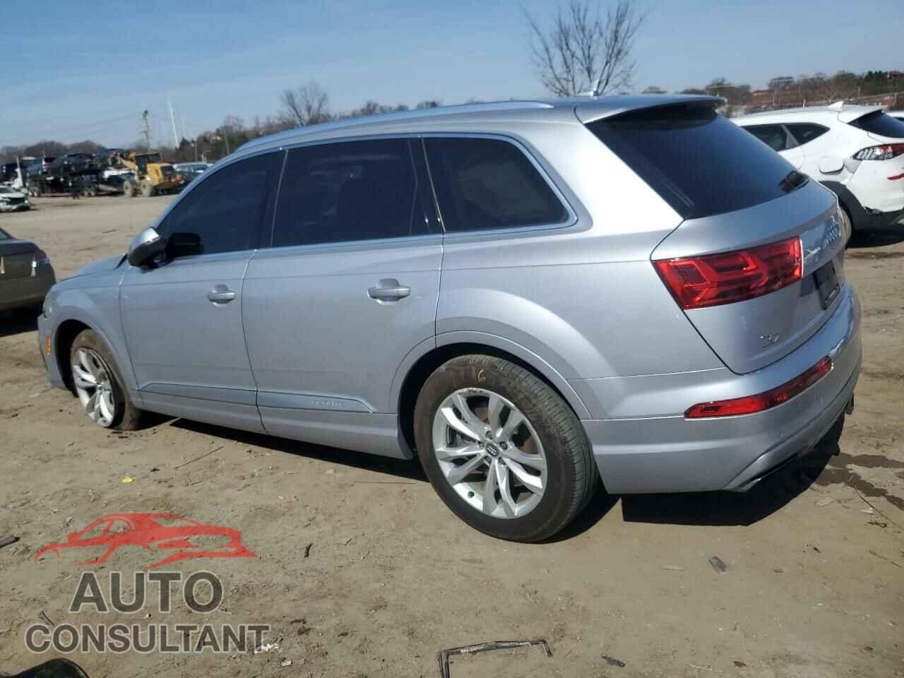 AUDI Q7 2017 - WA1LAAF76HD001625