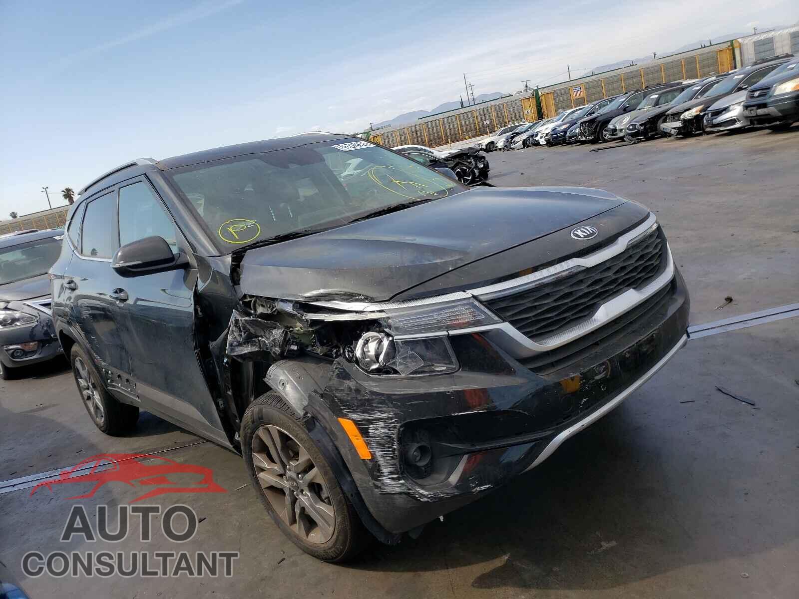 KIA SELTOS 2021 - KNDEU2AA2M7087751