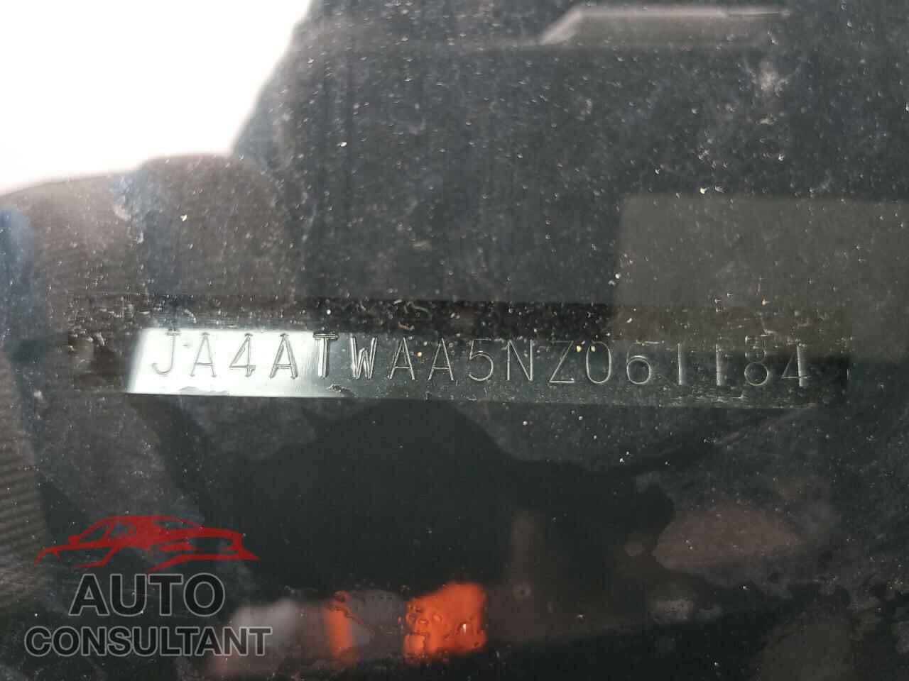 MITSUBISHI ECLIPSE 2022 - JA4ATWAA5NZ061184