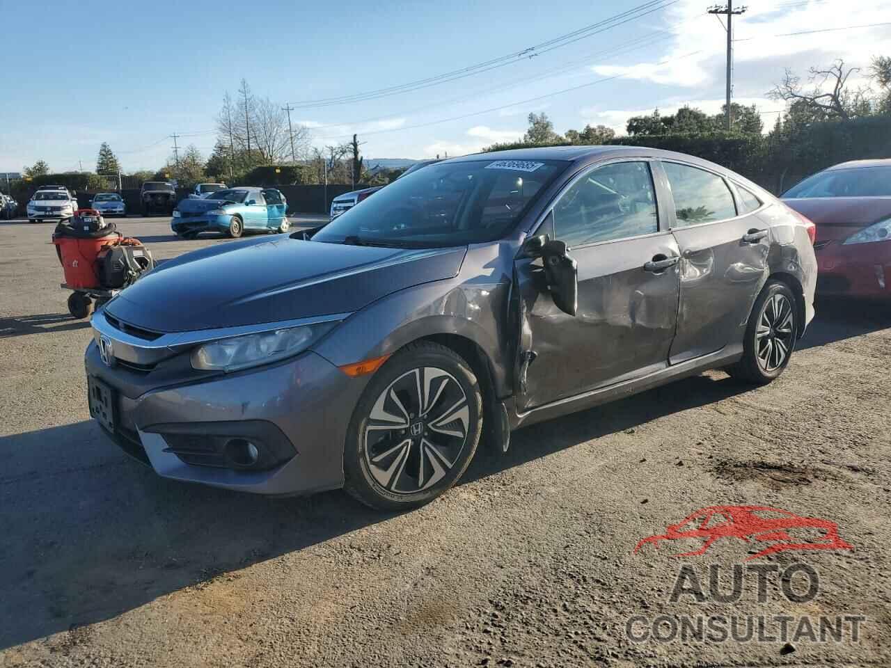 HONDA CIVIC 2018 - 19XFC1F33JE200971