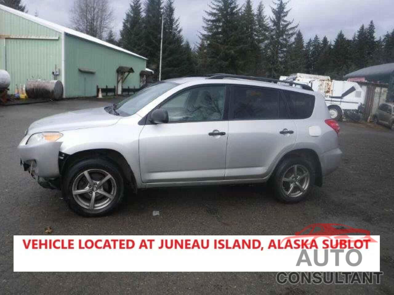 TOYOTA RAV4 2009 - JTMBF35V395007280