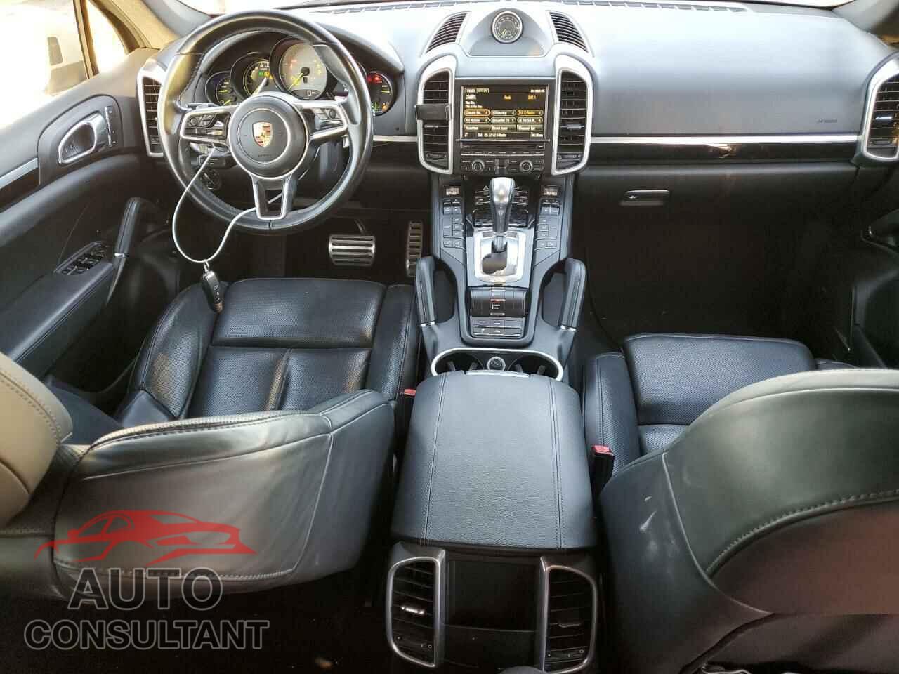 PORSCHE CAYENNE 2016 - WP1AE2A22GLA16922