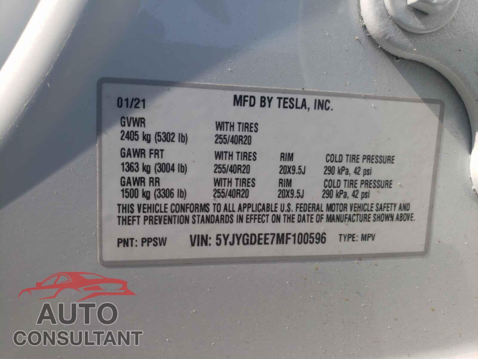 TESLA MODEL Y 2021 - 5YJYGDEE7MF100596