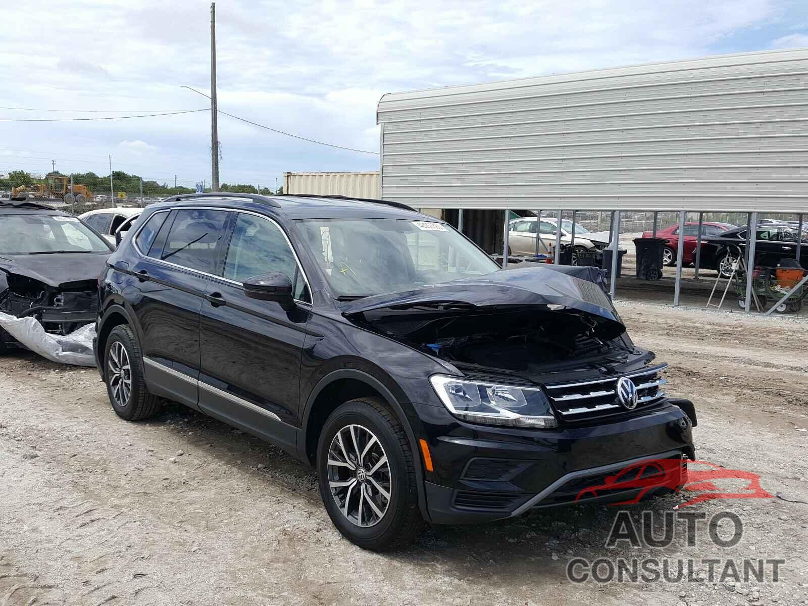 VOLKSWAGEN TIGUAN 2018 - 3VV3B7AX2JM213690