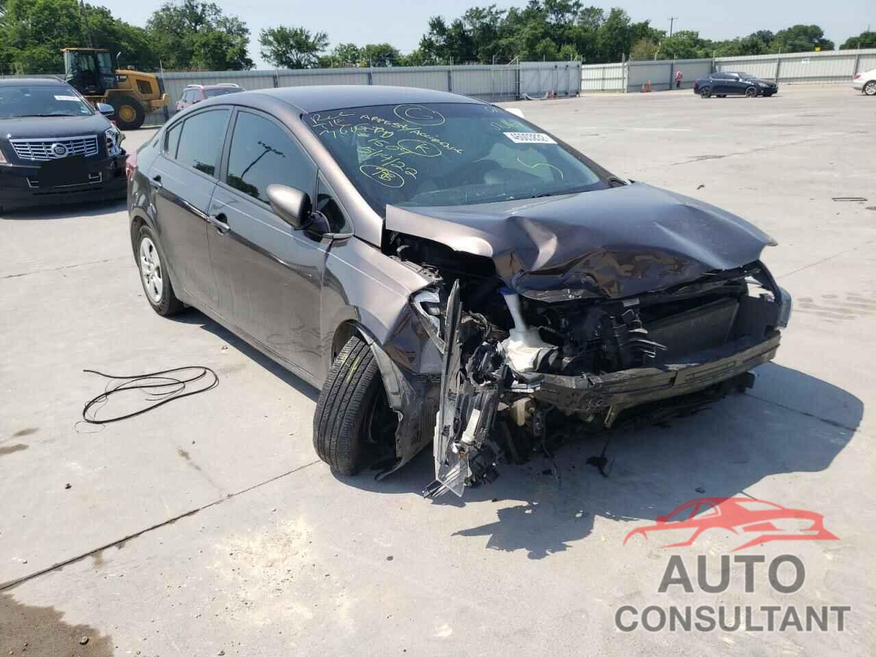 KIA FORTE 2017 - 3KPFL4A77HE070165