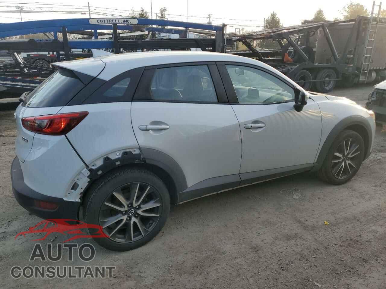 MAZDA CX-3 2017 - JM1DKFC70H0158373
