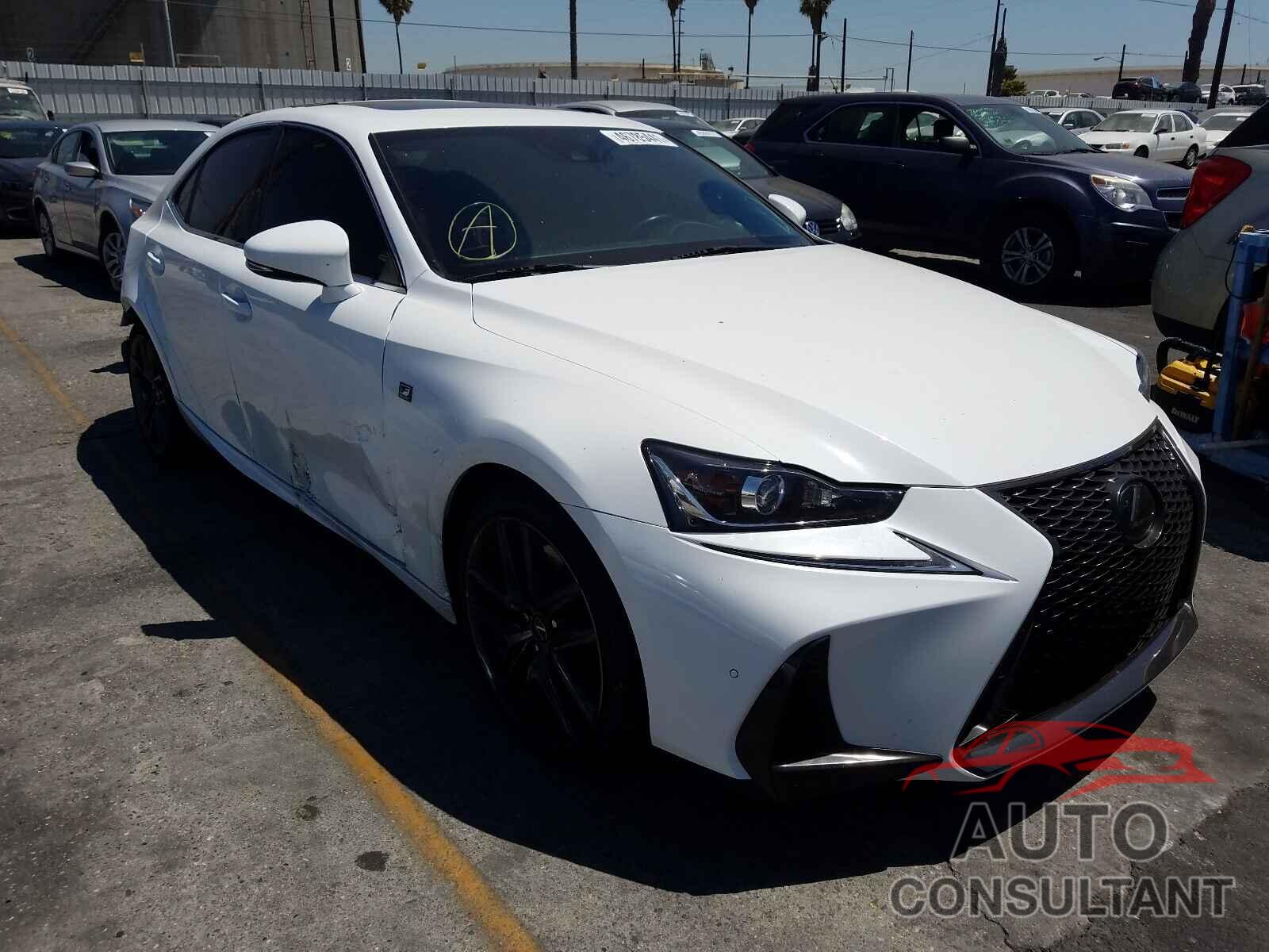 LEXUS IS 2018 - JTHBA1D26J5071021