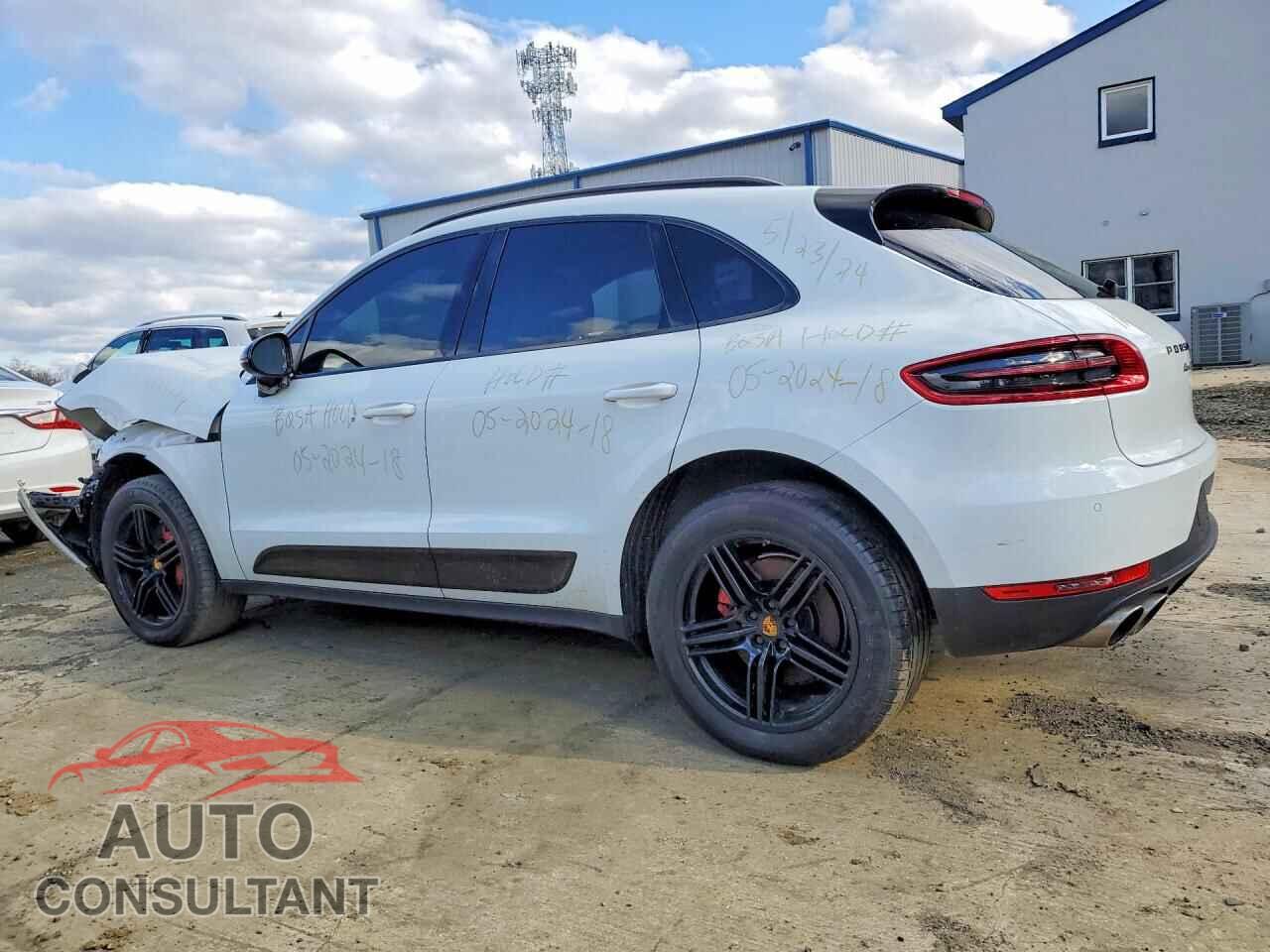 PORSCHE MACAN 2018 - WP1AB2A58JLB38047
