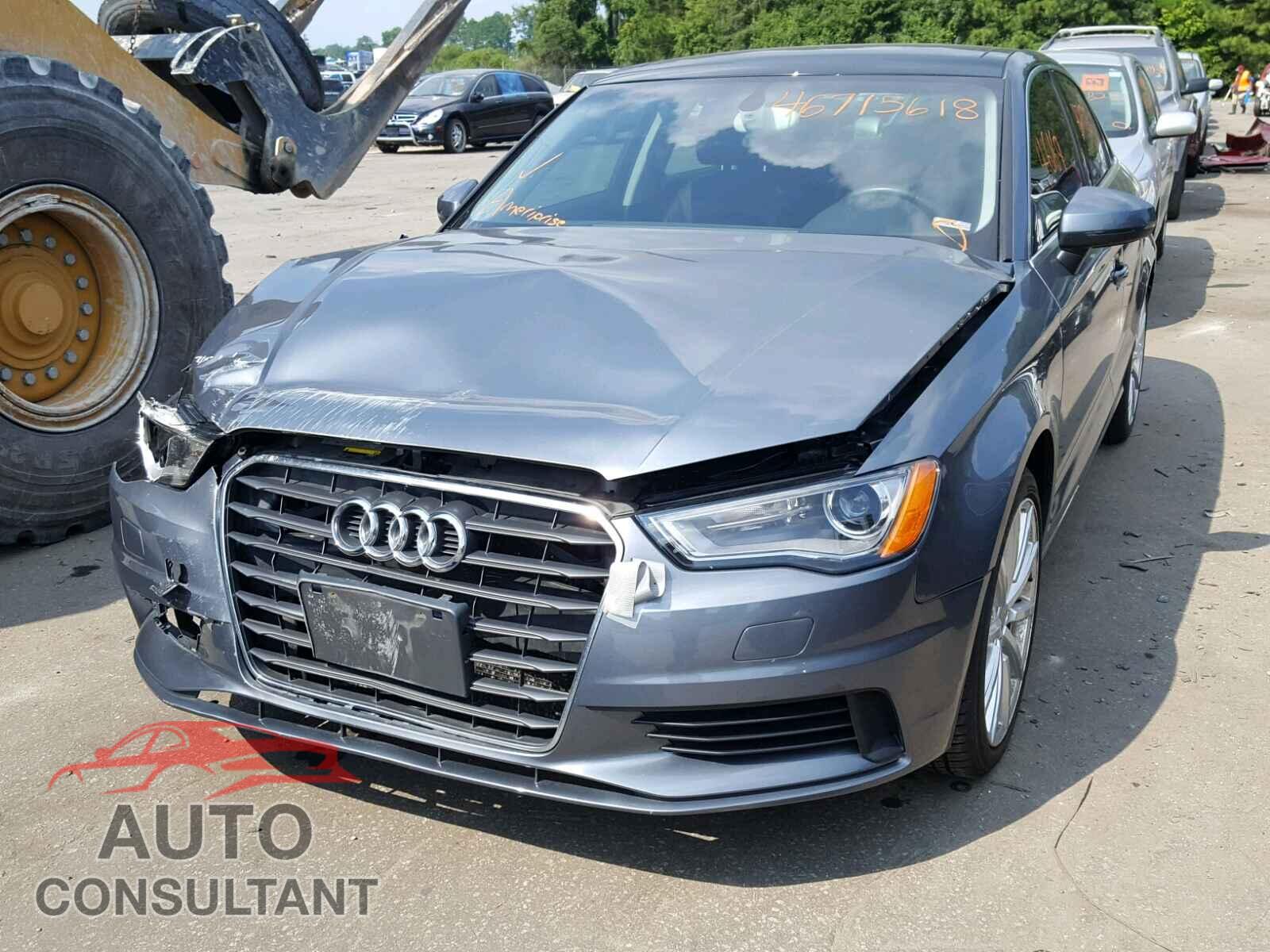 AUDI A3 2015 - WAUCCGFF5F1001444