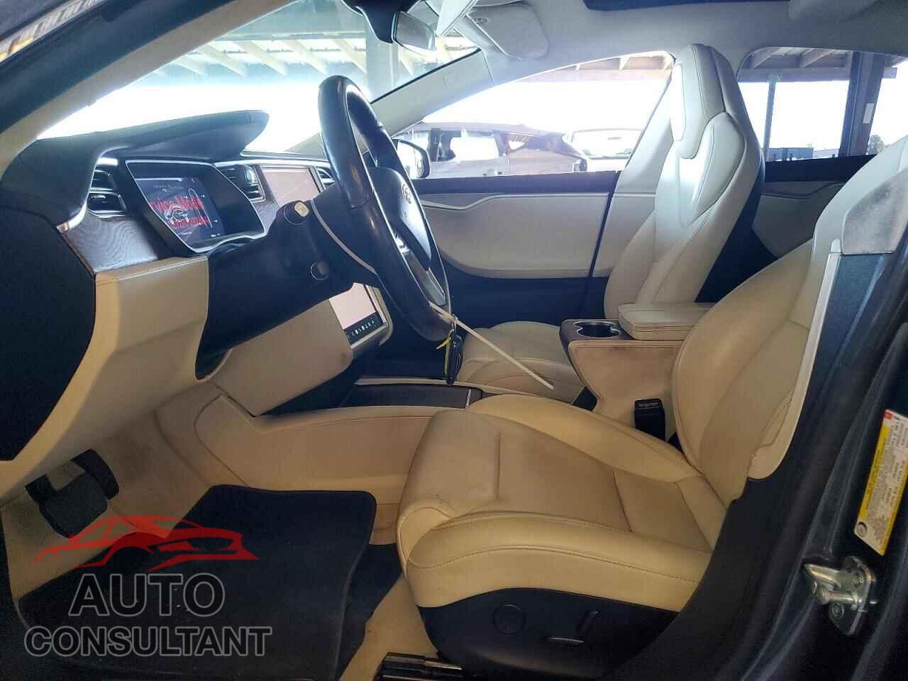 TESLA MODEL S 2017 - 5YJSA1E12HF232884