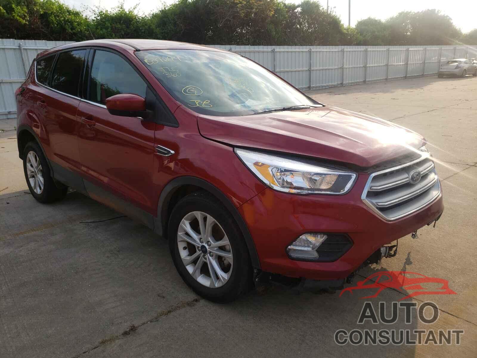 FORD ESCAPE 2019 - 1FMCU0GD1KUB34694