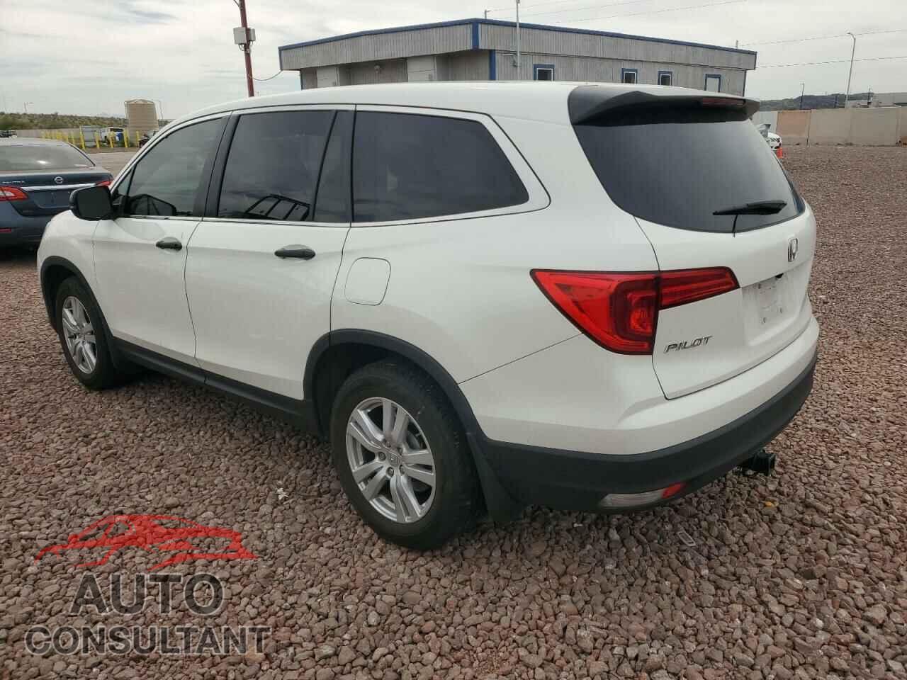 HONDA PILOT 2017 - 5FNYF5H17HB037586