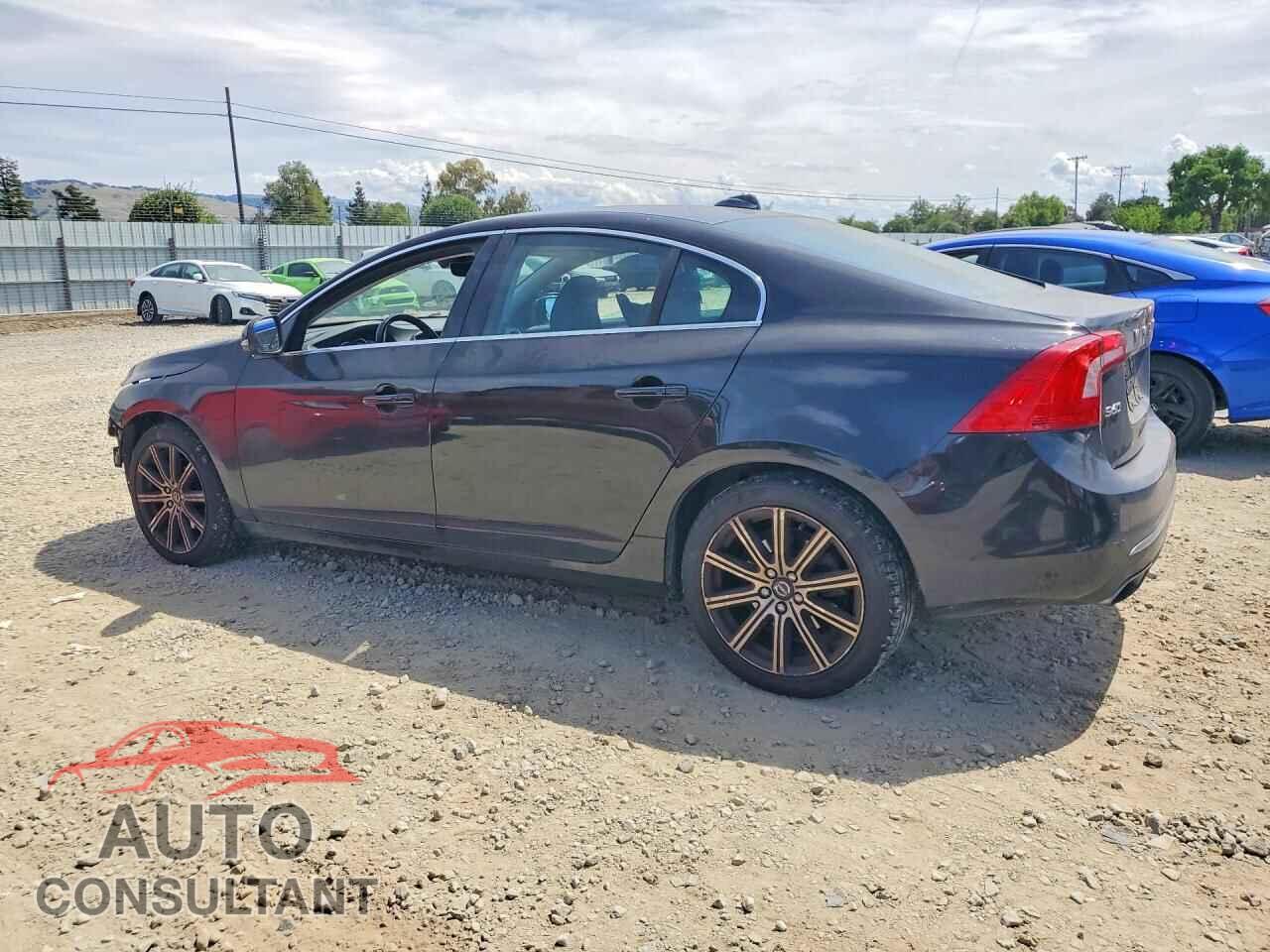VOLVO S60 2018 - LYV402TK2JB178376