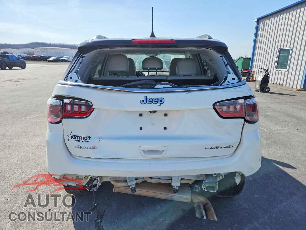 JEEP COMPASS 2020 - 3C4NJDCB3LT200885