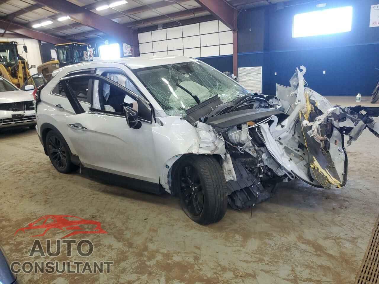 MITSUBISHI ECLIPSE 2022 - JA4ATVAA8NZ014242
