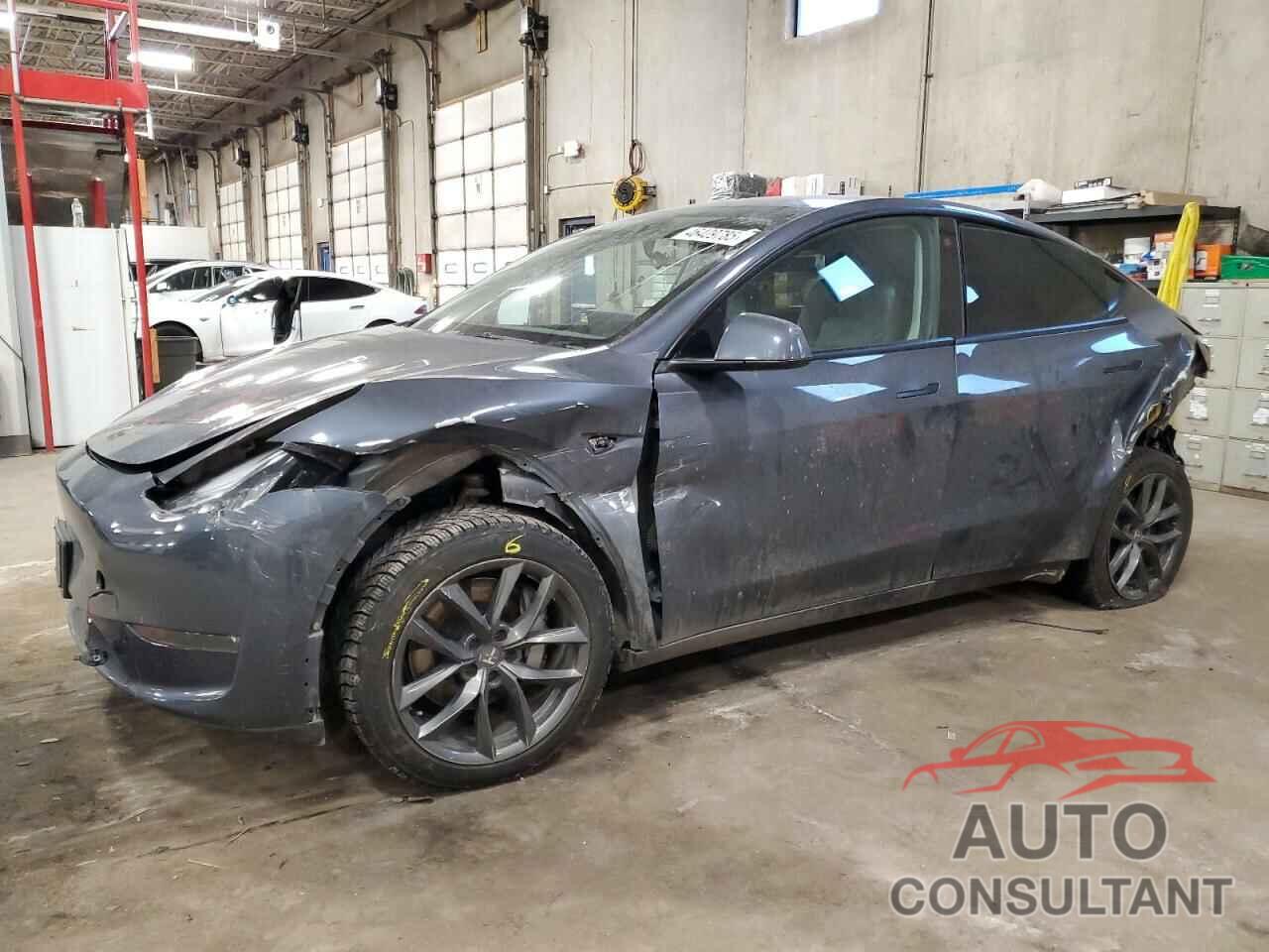 TESLA MODEL Y 2023 - 7SAYGDEE8PA034239