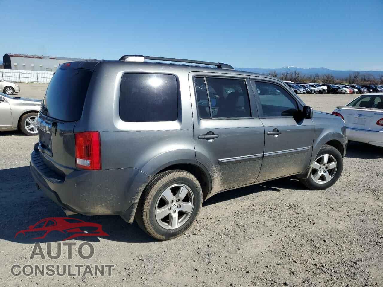 HONDA PILOT 2011 - 5FNYF3H67BB030564