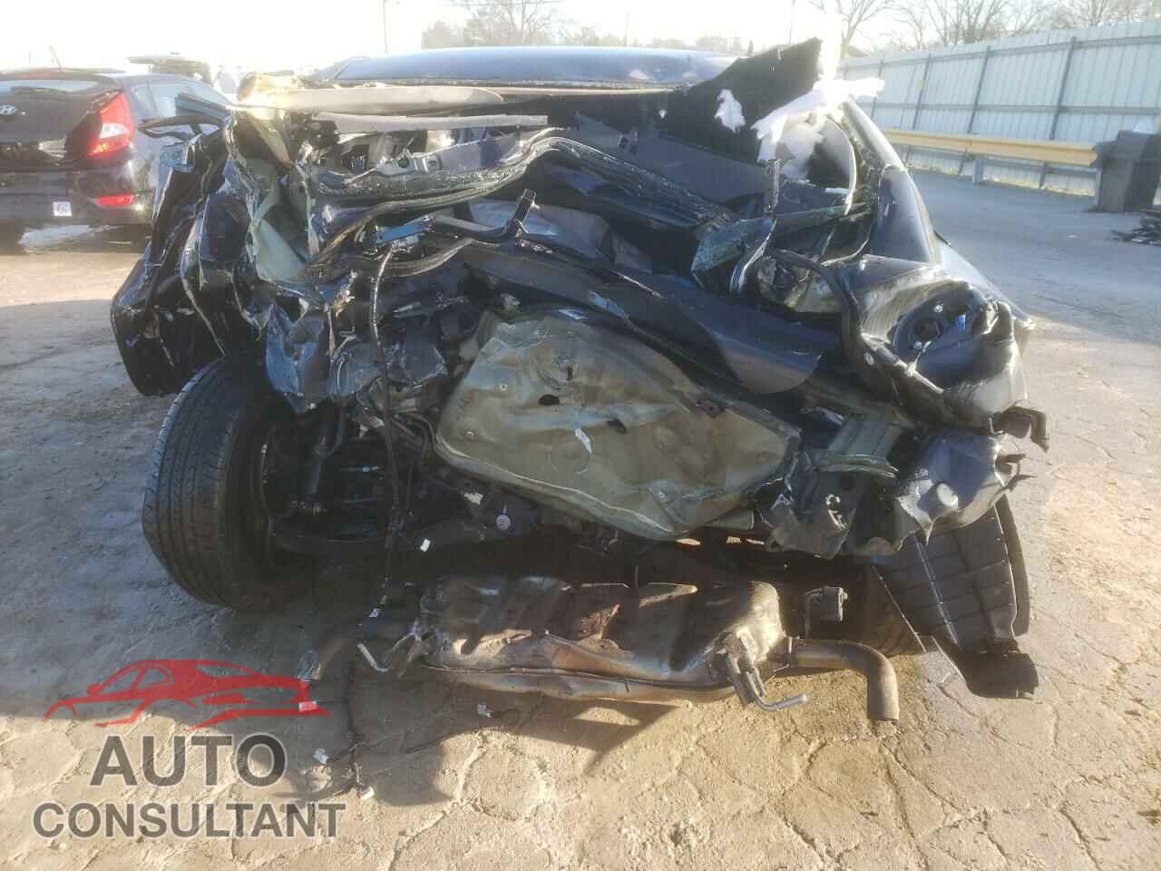MAZDA 3 2017 - 3MZBN1U74HM138783