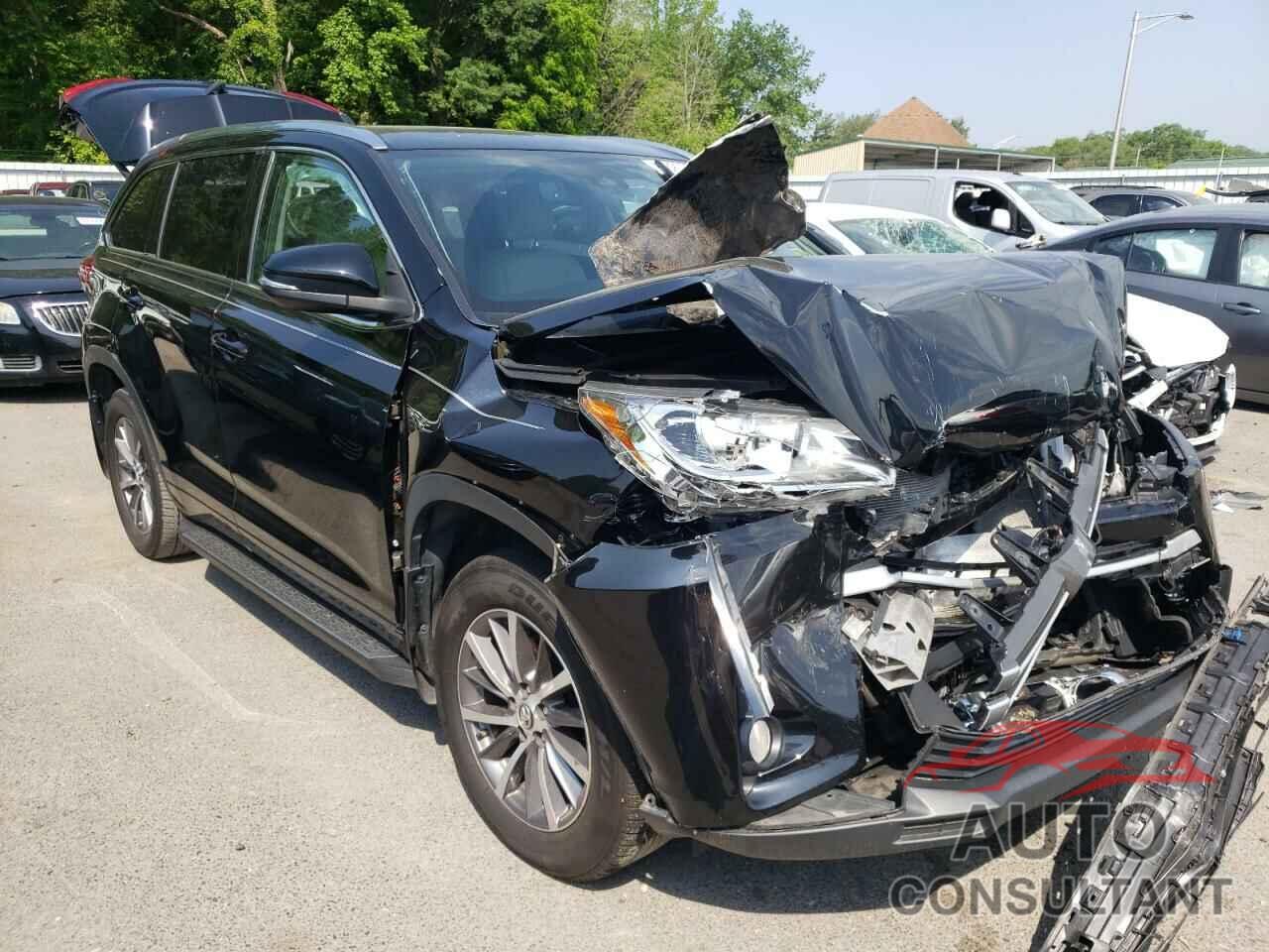 TOYOTA HIGHLANDER 2018 - 5TDJZRFH9JS556852