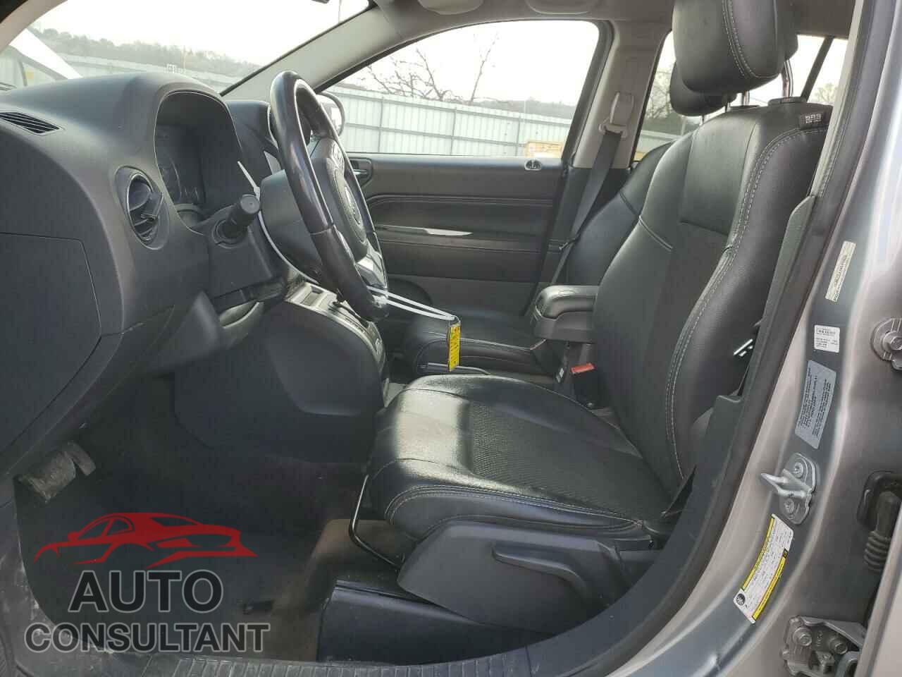 JEEP COMPASS 2017 - 1C4NJCEA1HD116060
