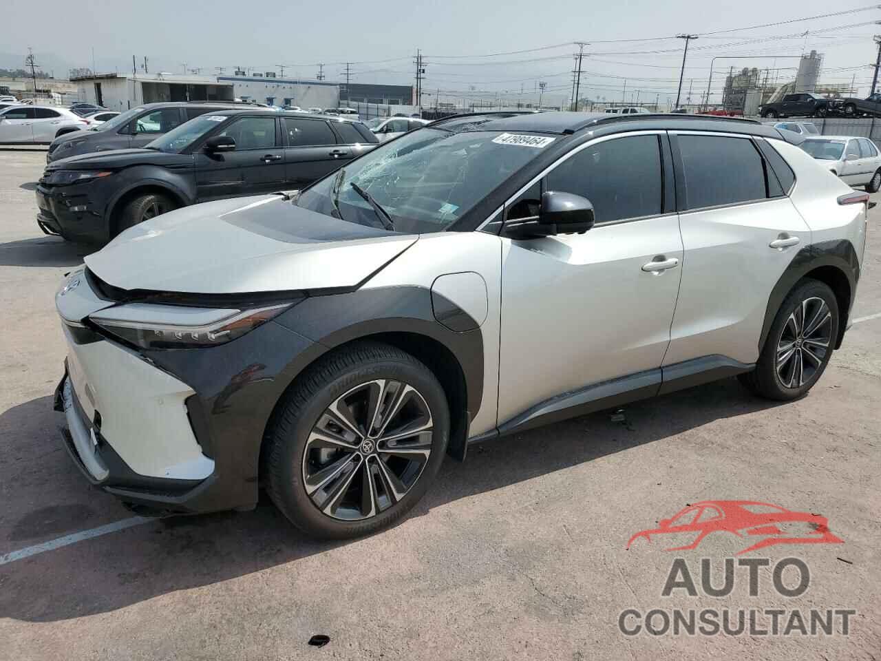 TOYOTA BZ4X XLE 2023 - JTMABABA1PA000457