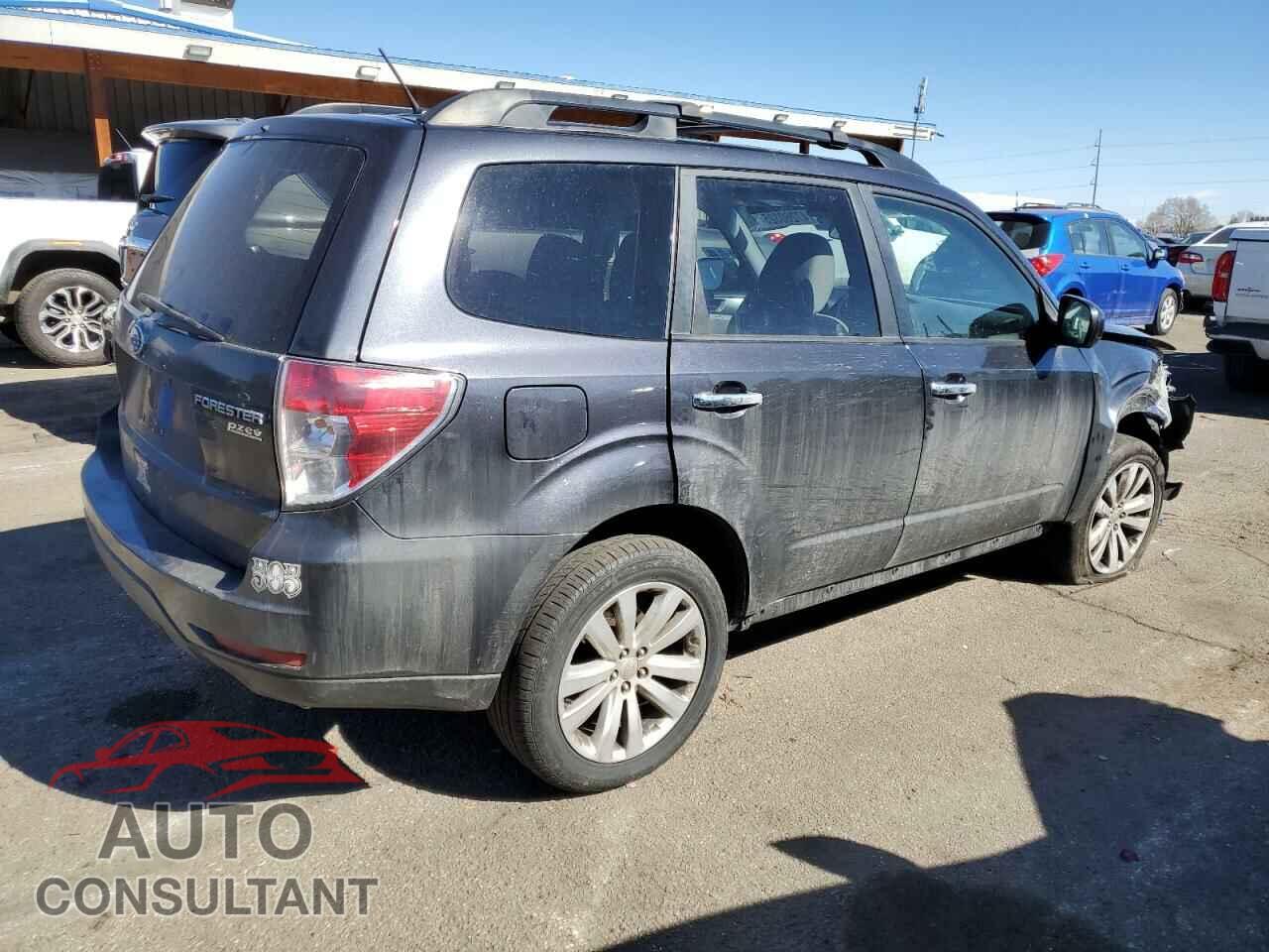 SUBARU FORESTER 2013 - JF2SHADC8DH433103