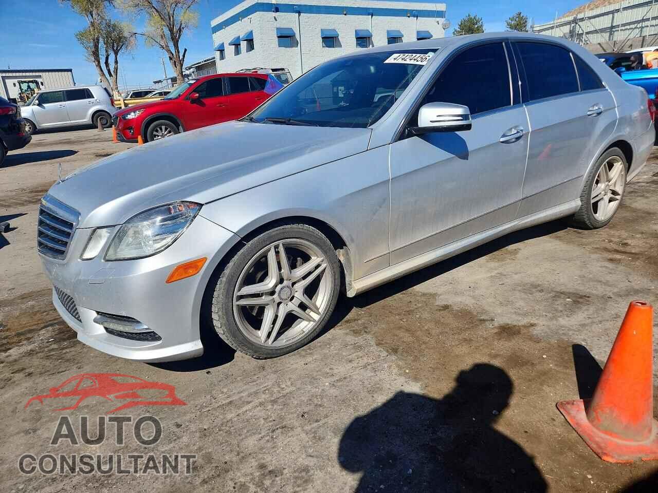 MERCEDES-BENZ E-CLASS 2013 - WDDHF8JB7DA721681