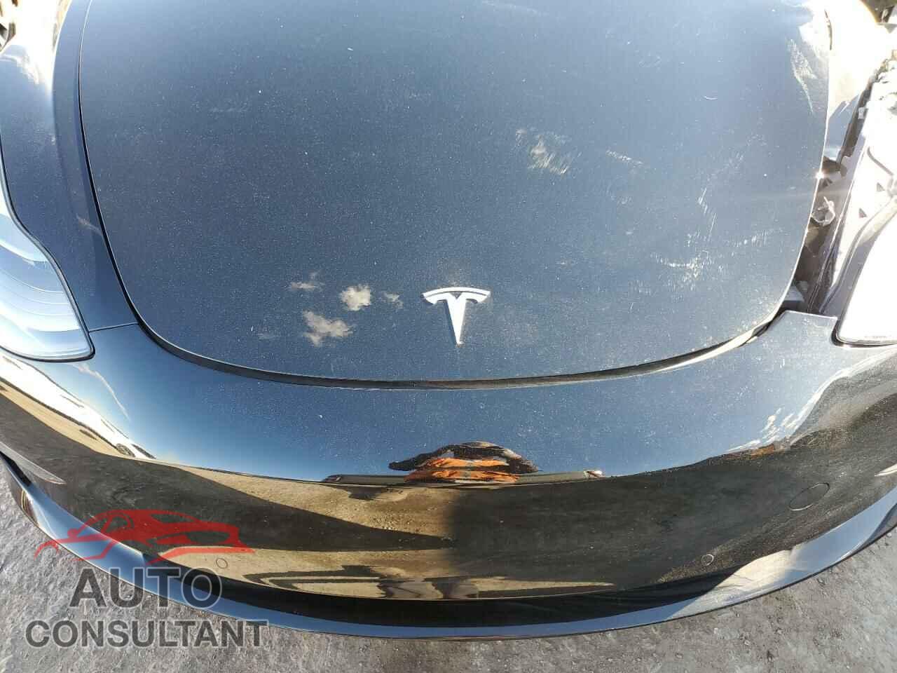 TESLA MODEL 3 2022 - 5YJ3E1EB0NF137835
