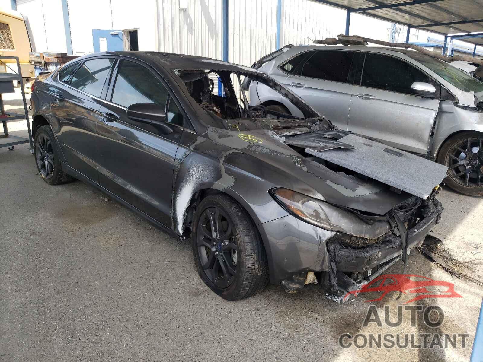 FORD FUSION 2018 - 3FA6P0H75JR111190