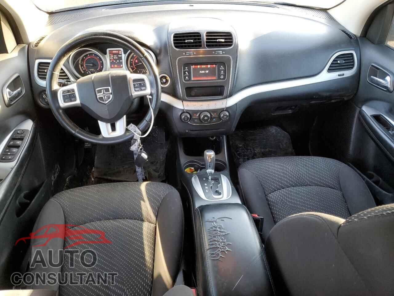 DODGE JOURNEY 2015 - 3C4PDCBB3FT674934