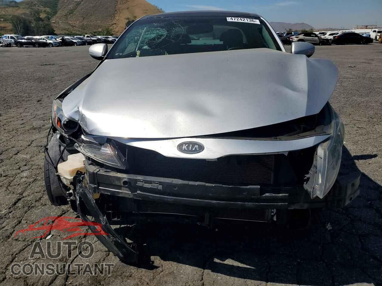 KIA OPTIMA 2011 - KNAGN4A78B5065331