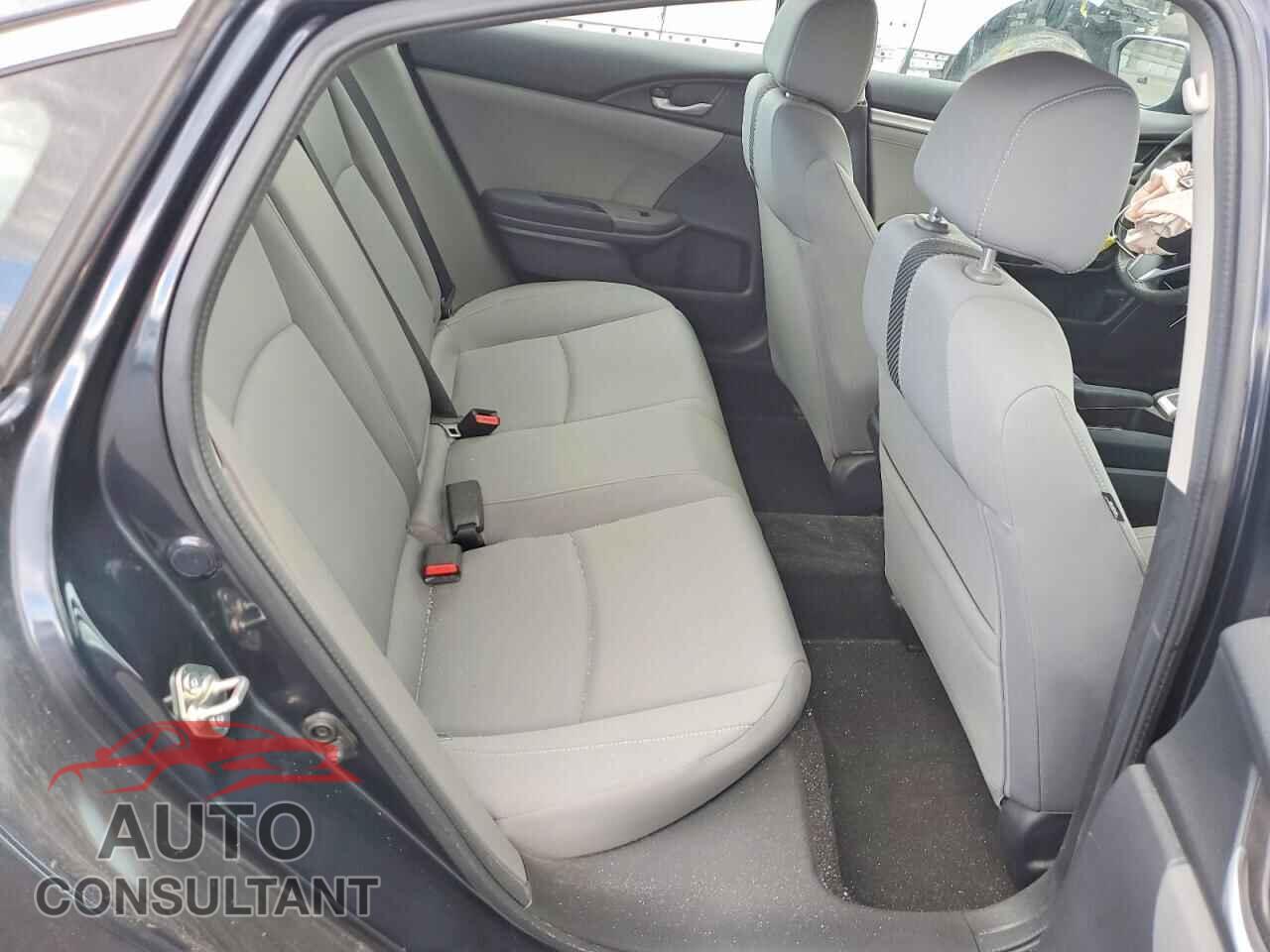 HONDA CIVIC 2017 - 2HGFC2F70HH500427