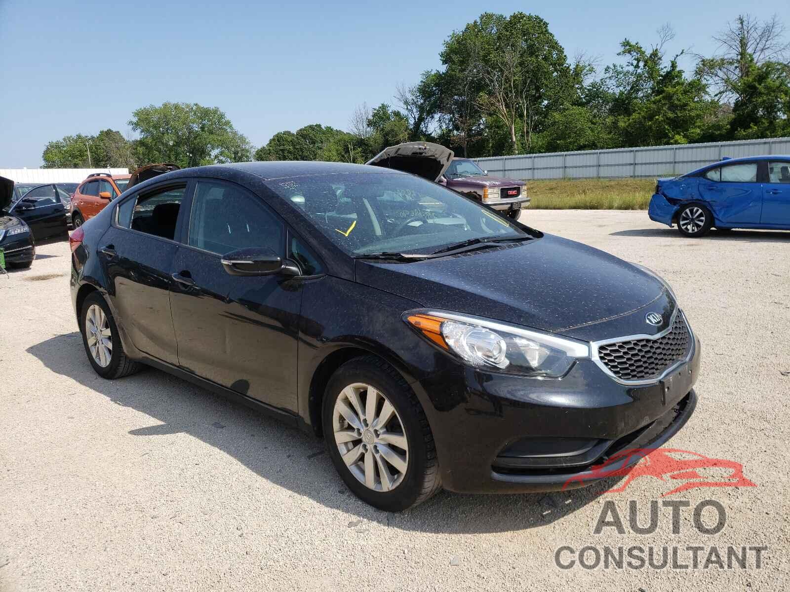 KIA FORTE 2016 - KNAFX4A61G5558238