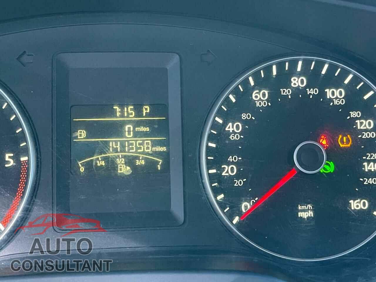 VOLKSWAGEN JETTA 2014 - 3VWLL7AJ8EM267652