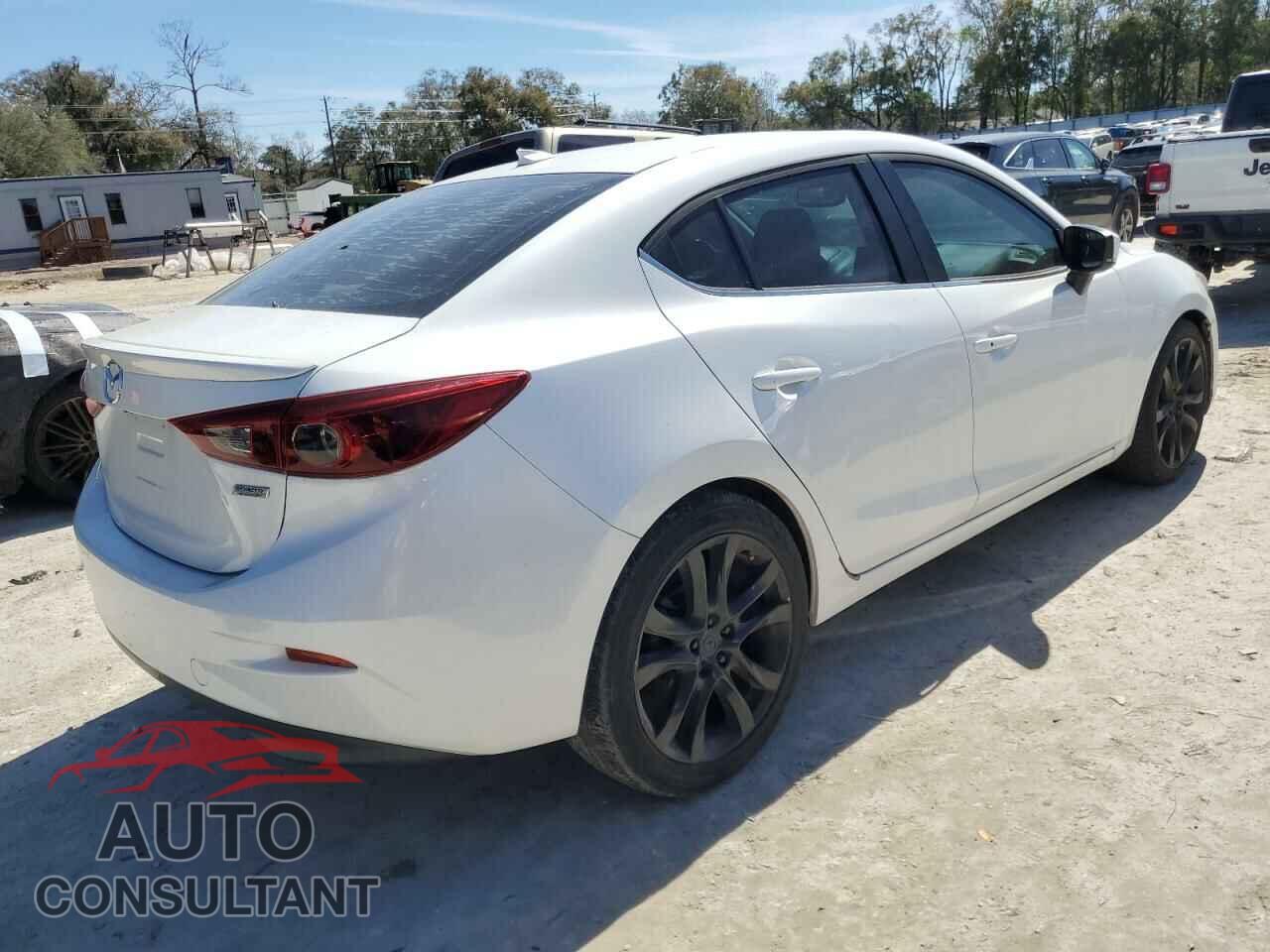 MAZDA 3 2017 - JM1BN1W35H1132811
