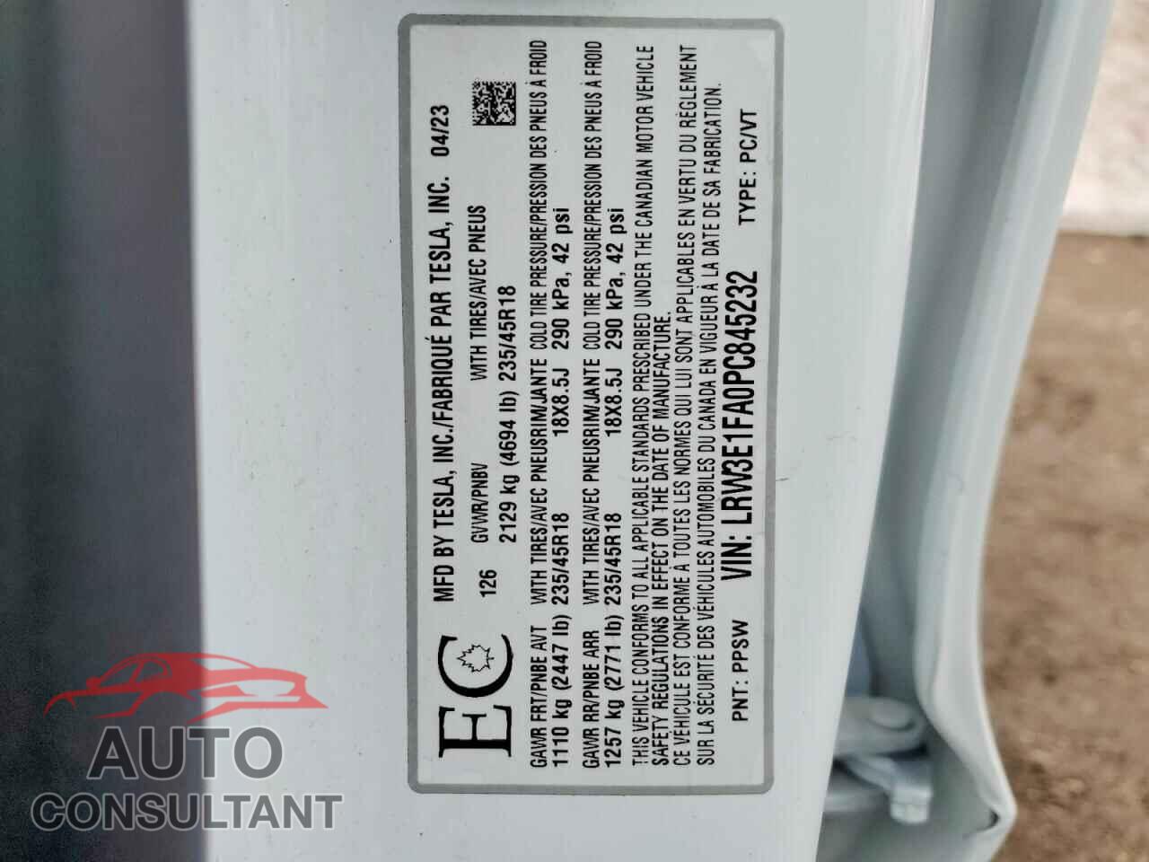 TESLA MODEL 3 2023 - LRW3E1FA0PC845232