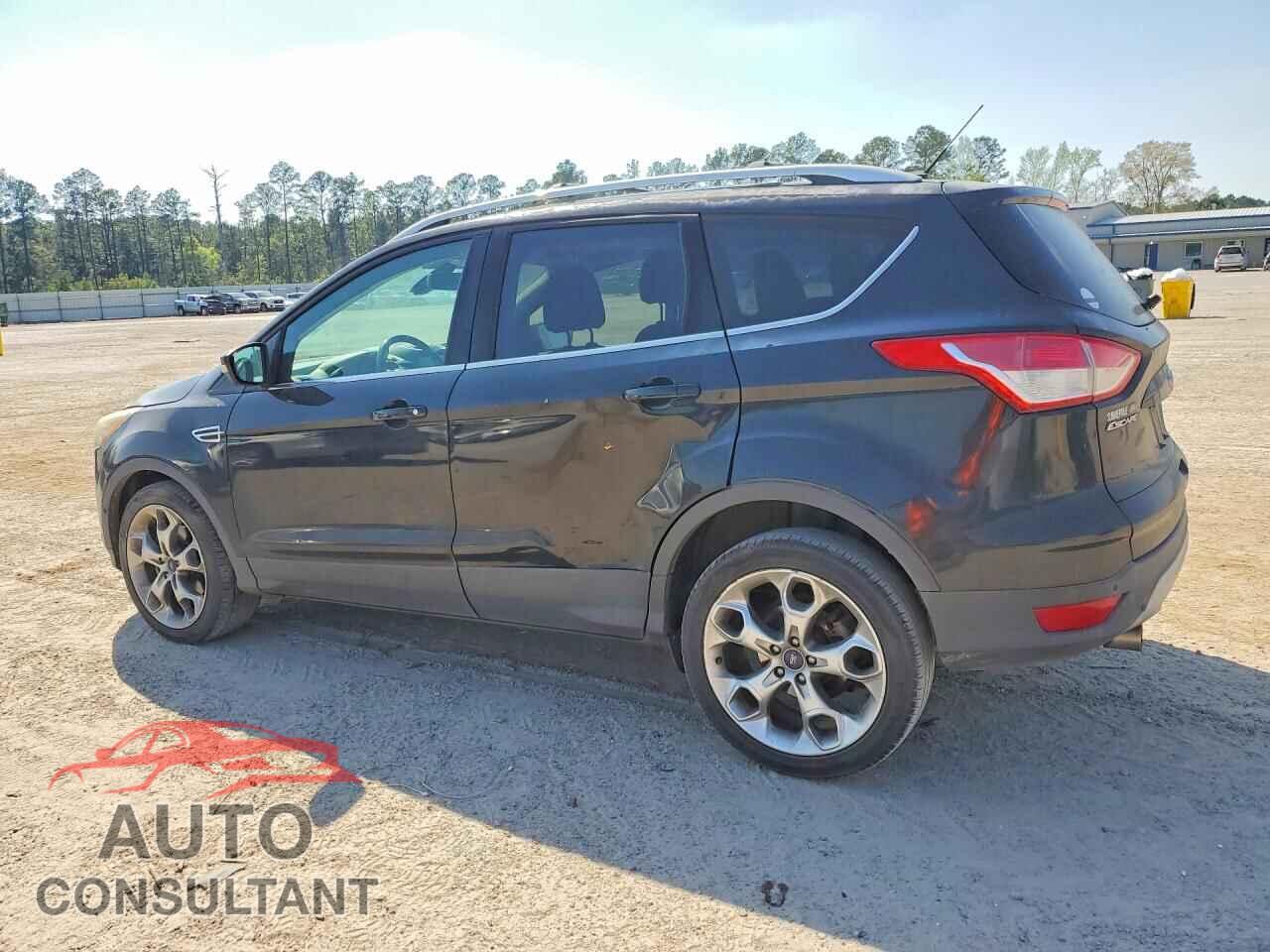FORD ESCAPE 2013 - 1FMCU0J96DUD32095