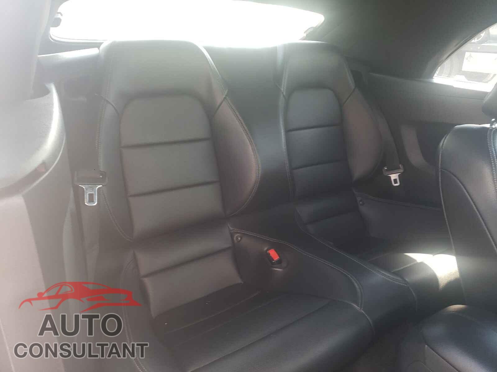 FORD MUSTANG 2016 - 1FATP8UH9G5257538