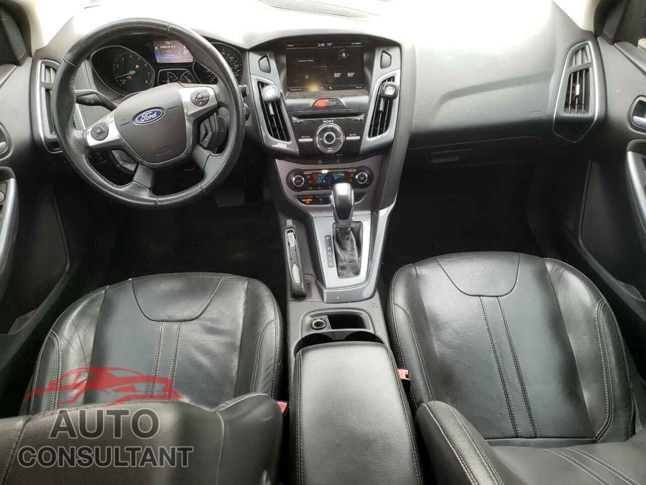 FORD FOCUS 2012 - 1FAHP3J23CL291036