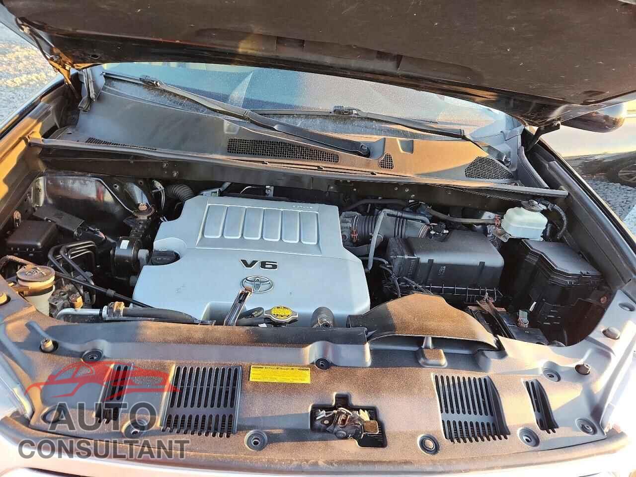 TOYOTA HIGHLANDER 2011 - 5TDBK3EH3BS089727