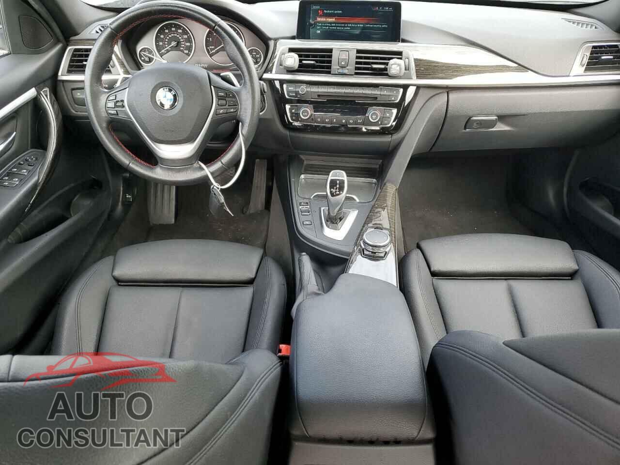 BMW 3 SERIES 2017 - WBA8D9C50HK678263