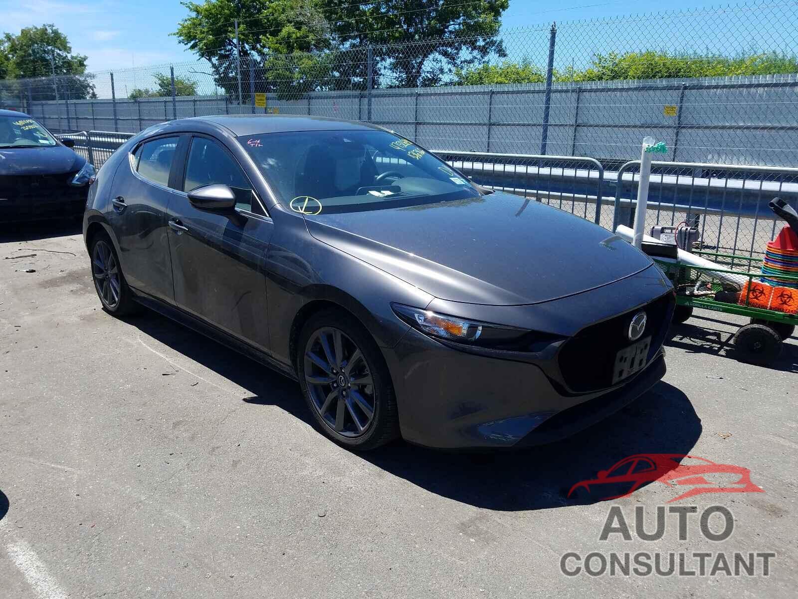 MAZDA 3 2019 - JM1BPBJM9K1136366