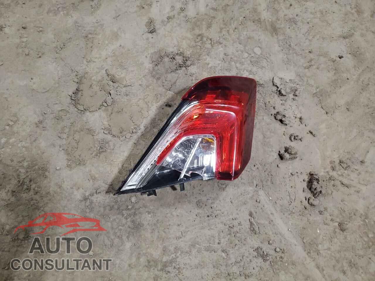 HONDA CIVIC 2018 - 2HGFC2F62JH038367