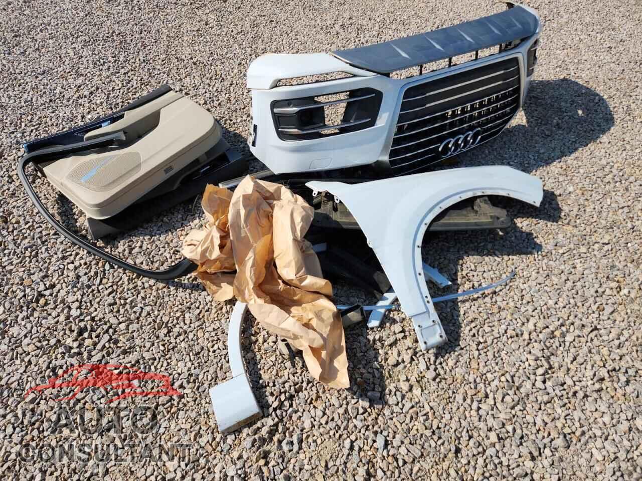AUDI Q7 2018 - WA1LAAF79JD000118