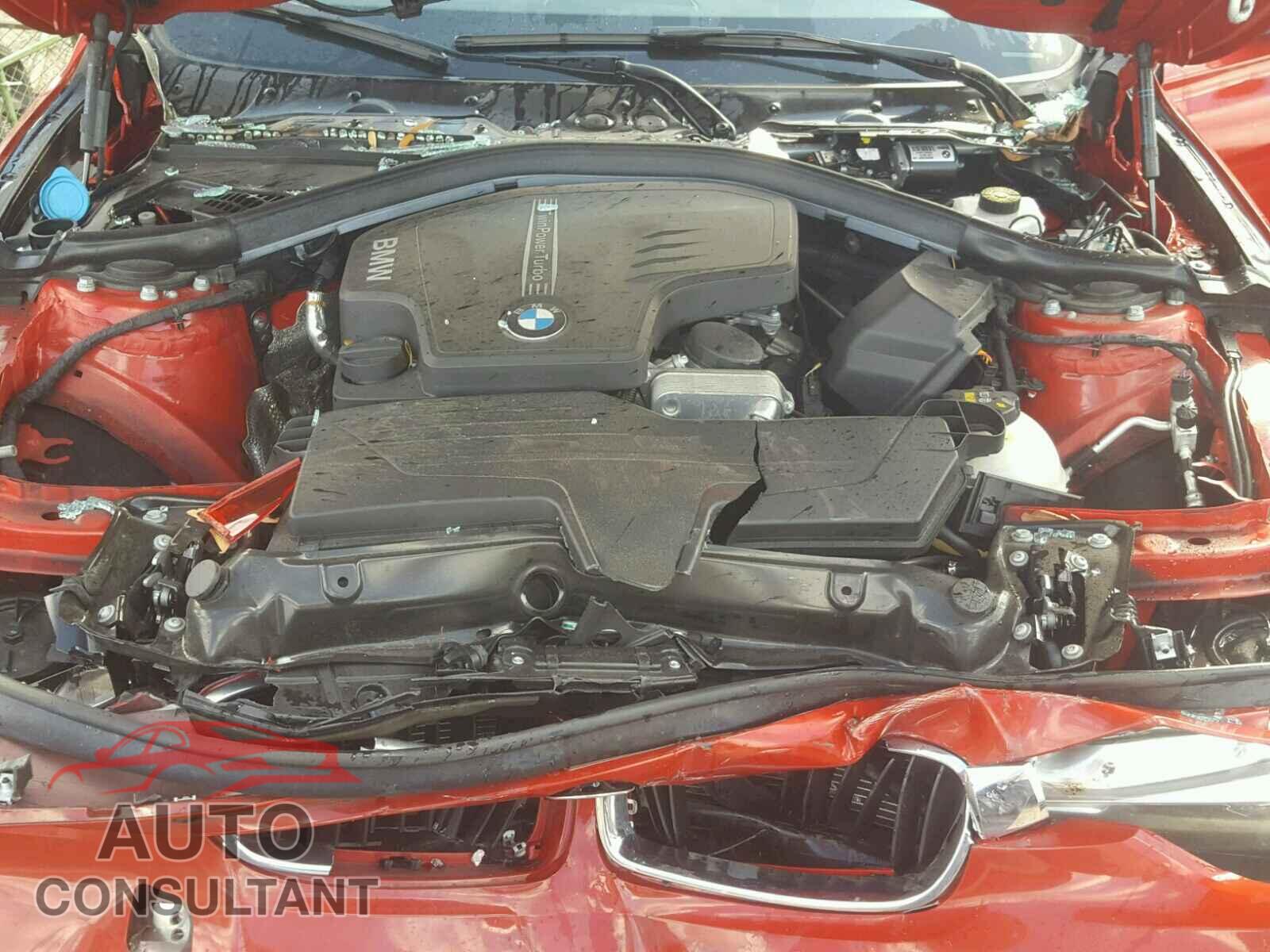 BMW 3 SERIES 2016 - WBA8E1G53GNU12371