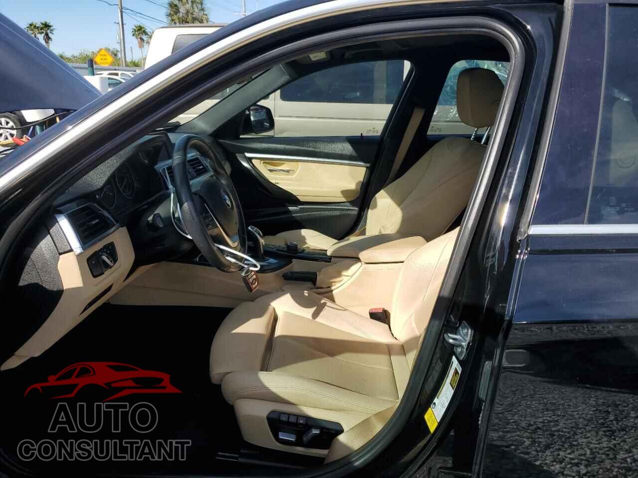 BMW 3 SERIES 2018 - WBA8B9C56JEE80896