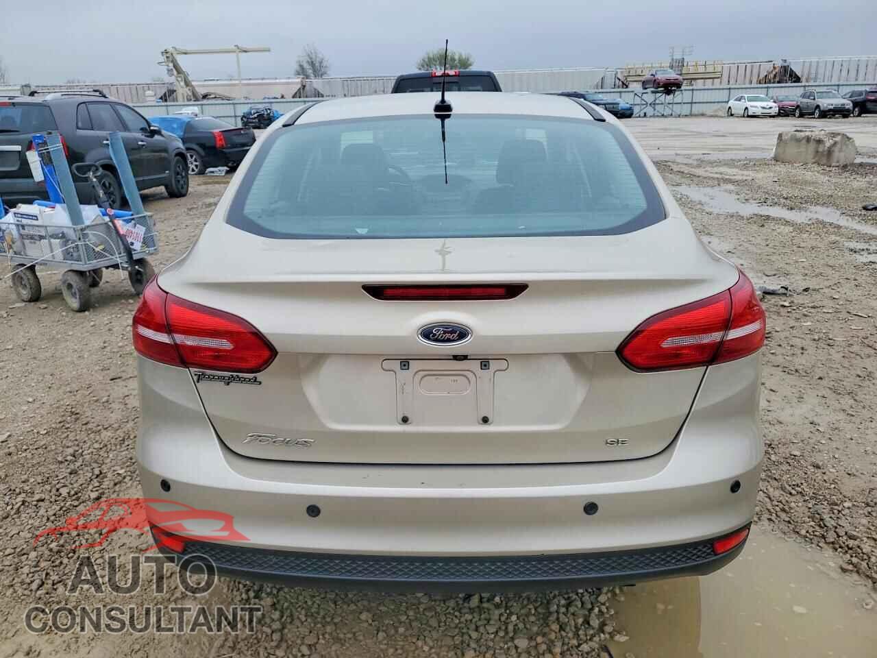 FORD FOCUS 2017 - 1FADP3F23HL328889