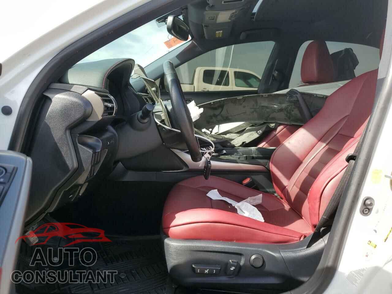 LEXUS IS 2015 - JTHBF1D29F5063018